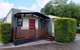 Airport Tourist Village Melbourne