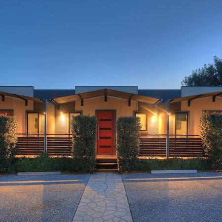 Airport Tourist Village Melbourne Luaran gambar