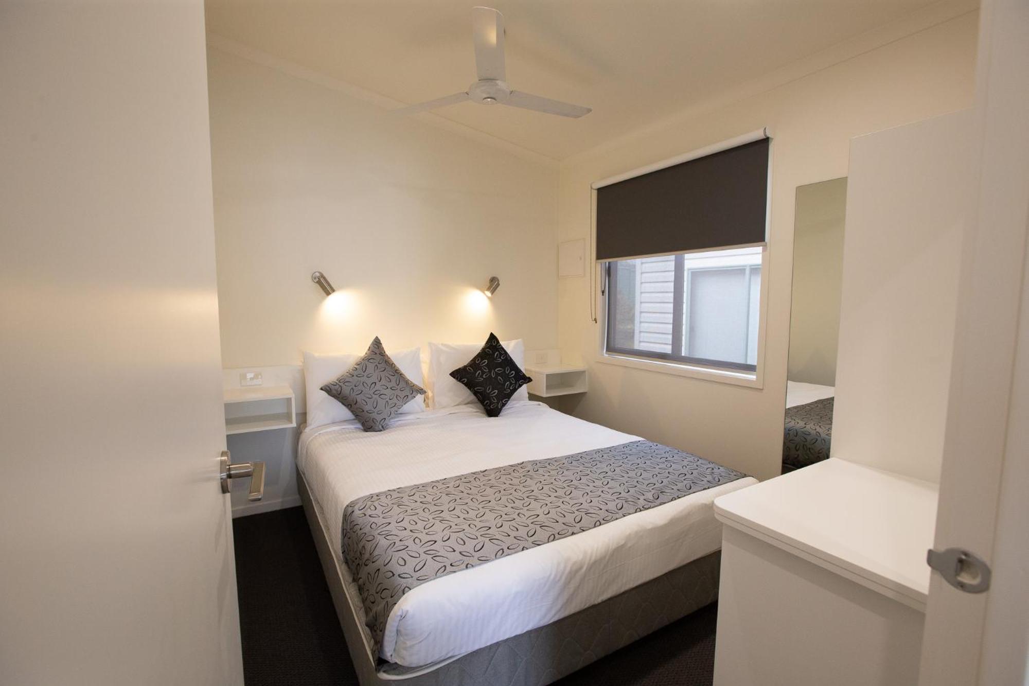 Airport Tourist Village Melbourne Luaran gambar