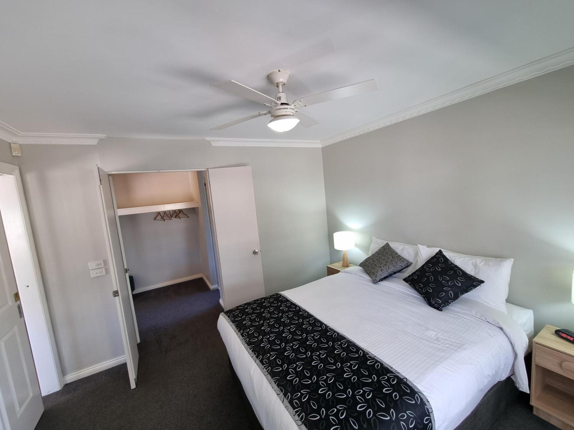 Airport Tourist Village Melbourne Luaran gambar