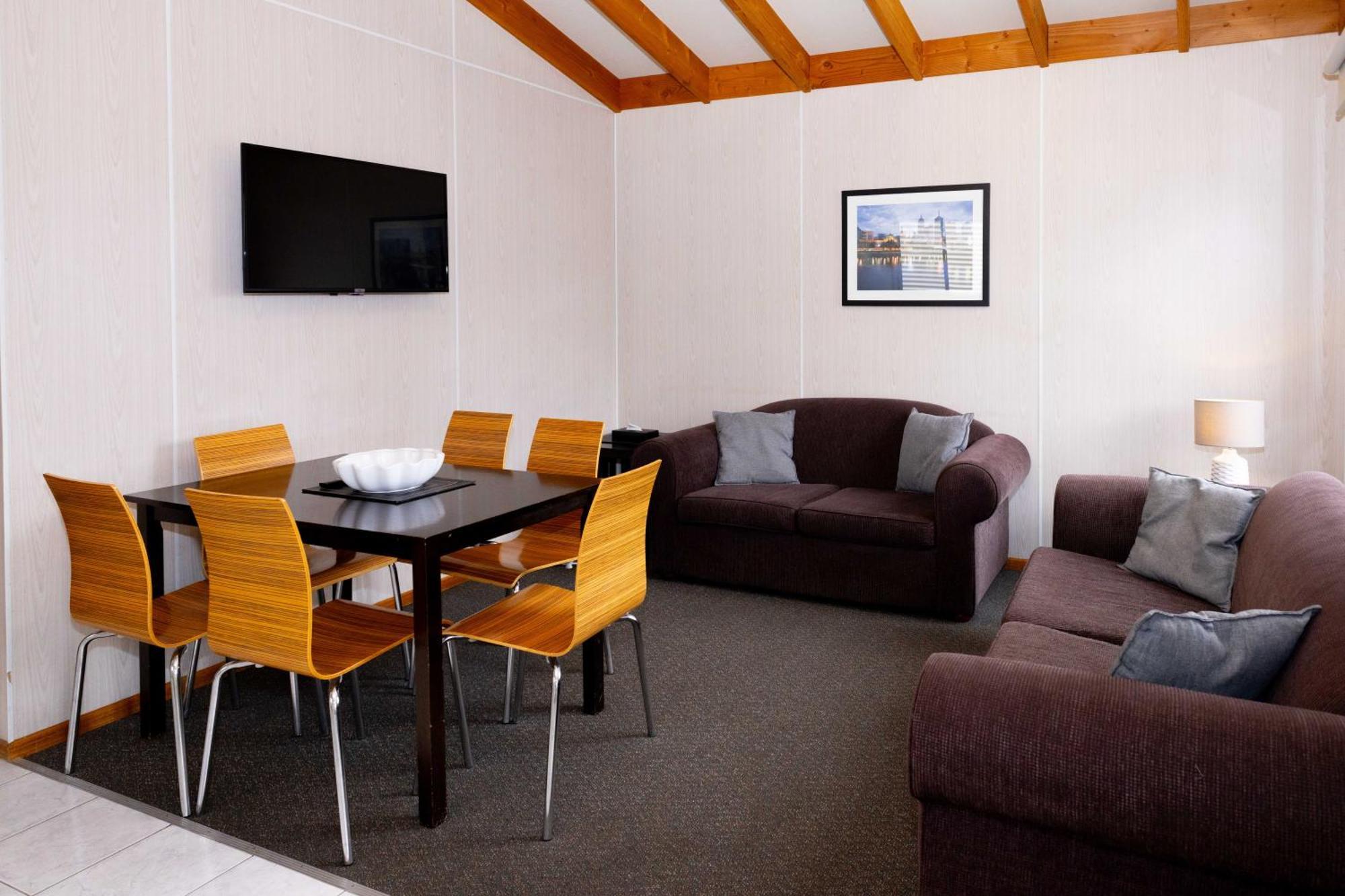 Airport Tourist Village Melbourne Luaran gambar